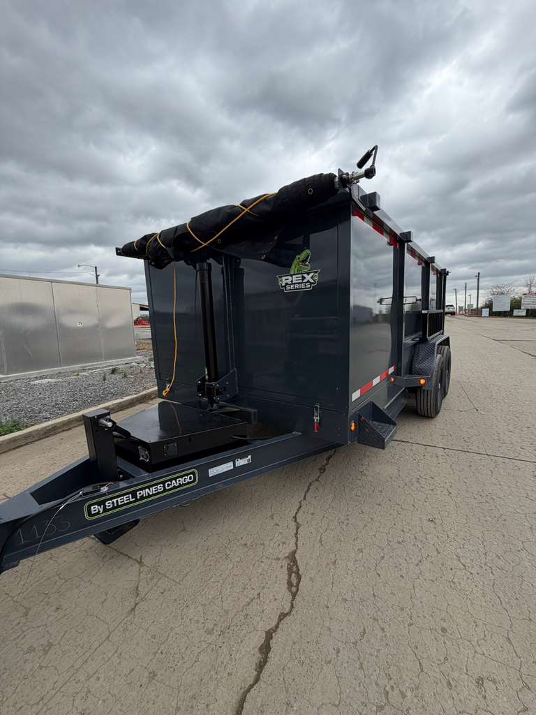 Same-day junk removal truck for residential and commercial junk hauling